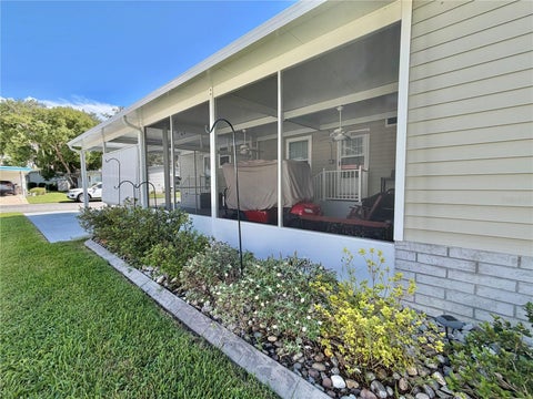 Tiny photo for 198 Jacaranda Drive, Leesburg, FL 34748 (MLS # G5118541)