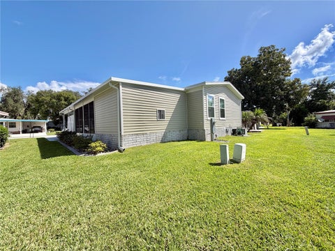 Tiny photo for 198 Jacaranda Drive, Leesburg, FL 34748 (MLS # G5118541)