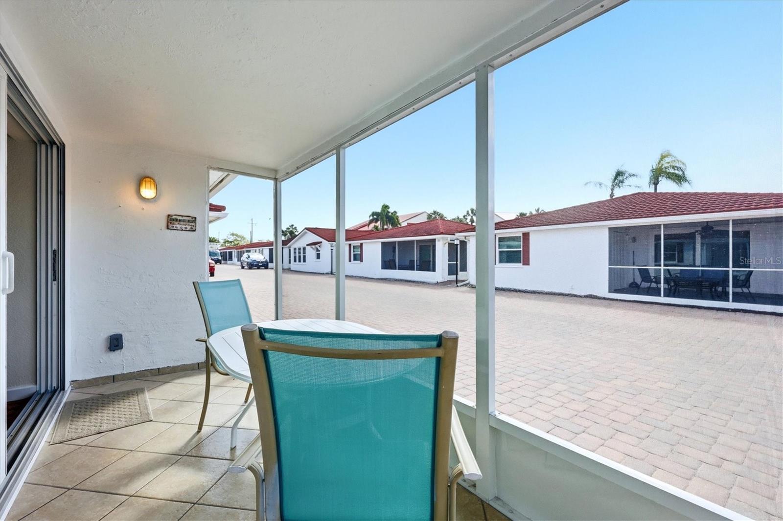 CASA BLANCA VILLAS - Residential