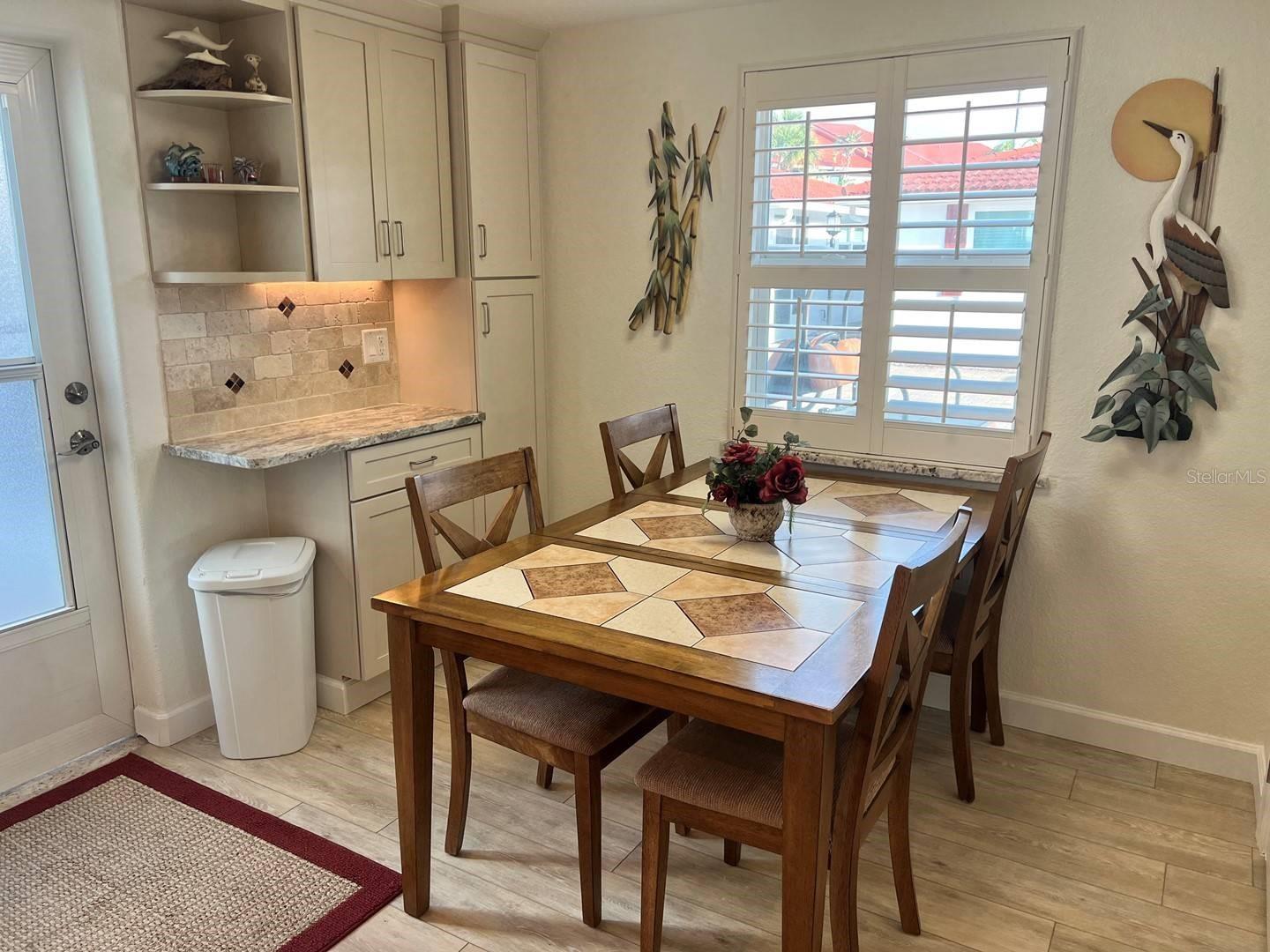 CASA BLANCA VILLAS - Residential