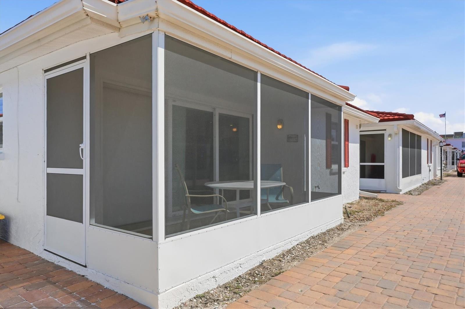 CASA BLANCA VILLAS - Residential