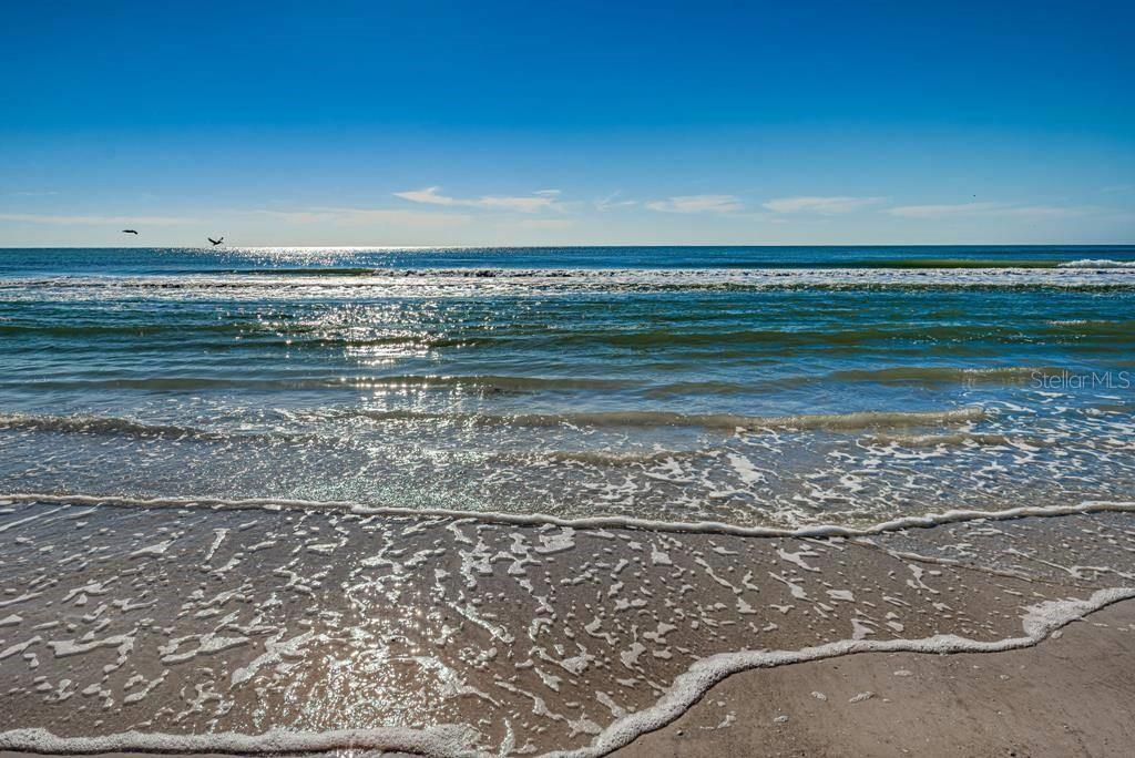 CASA BLANCA VILLAS - Residential