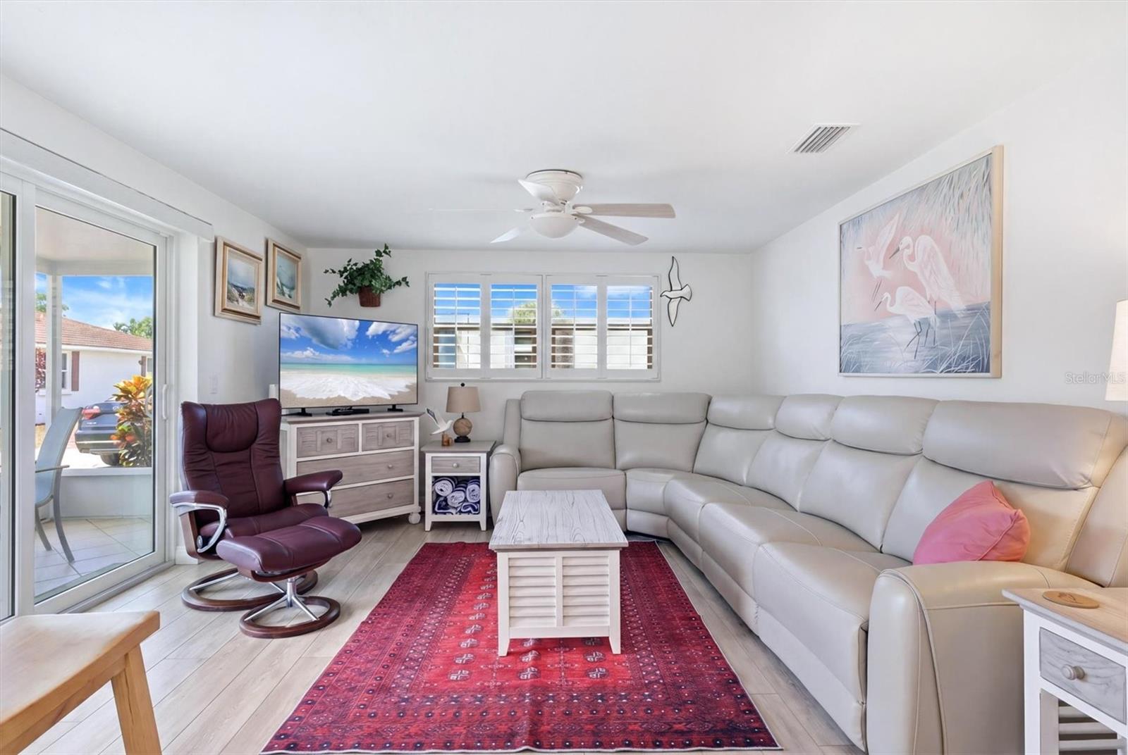 CASA BLANCA VILLAS - Residential