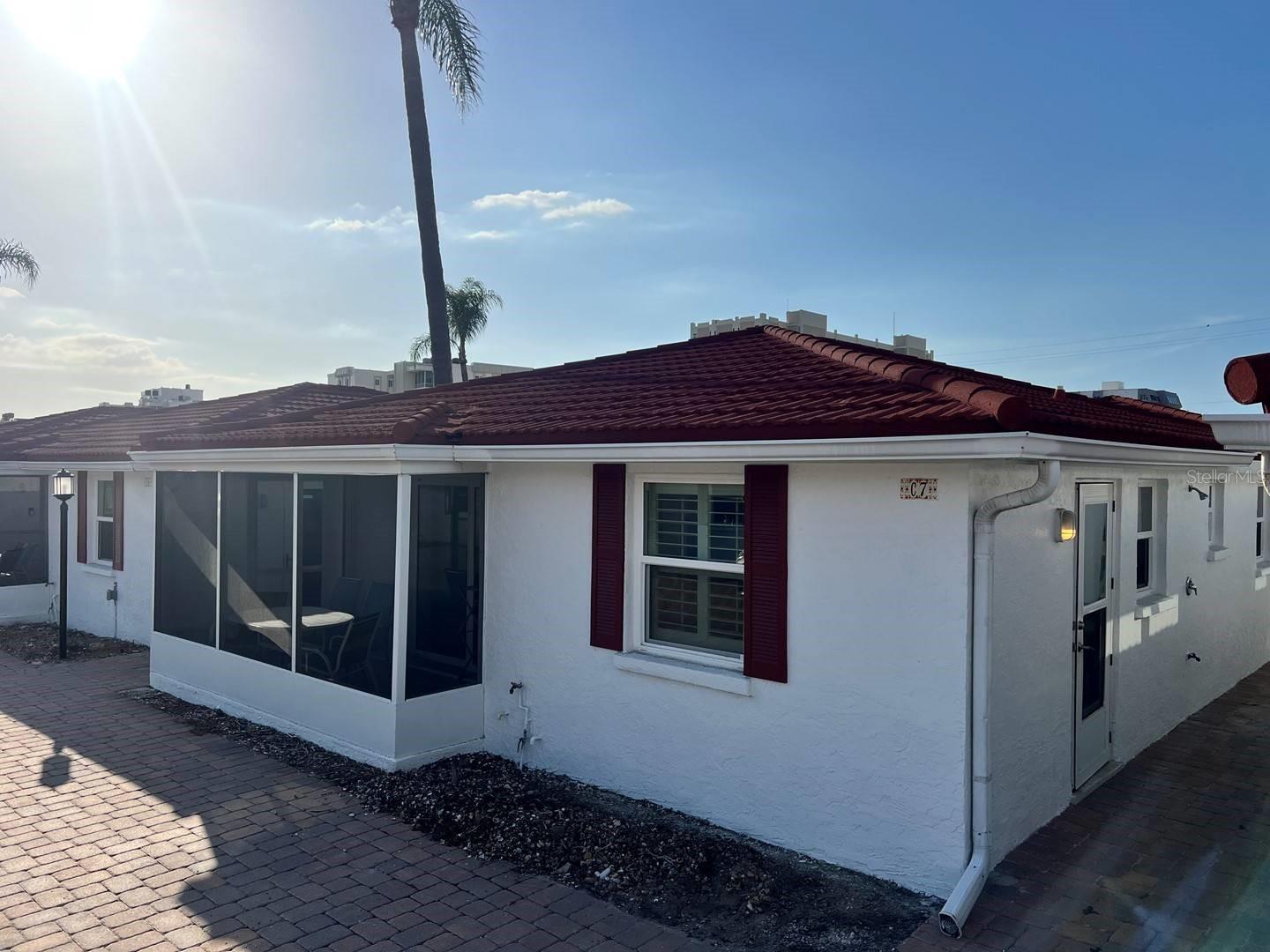 CASA BLANCA VILLAS - Residential