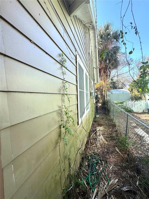 A home in TARPON SPRINGS