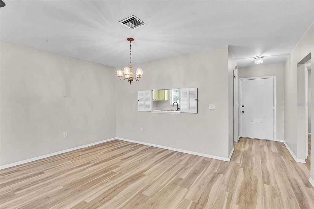 Photo of 1009 75th Street Parkway W, Bradenton, FL 34209 (MLS # A4673185)