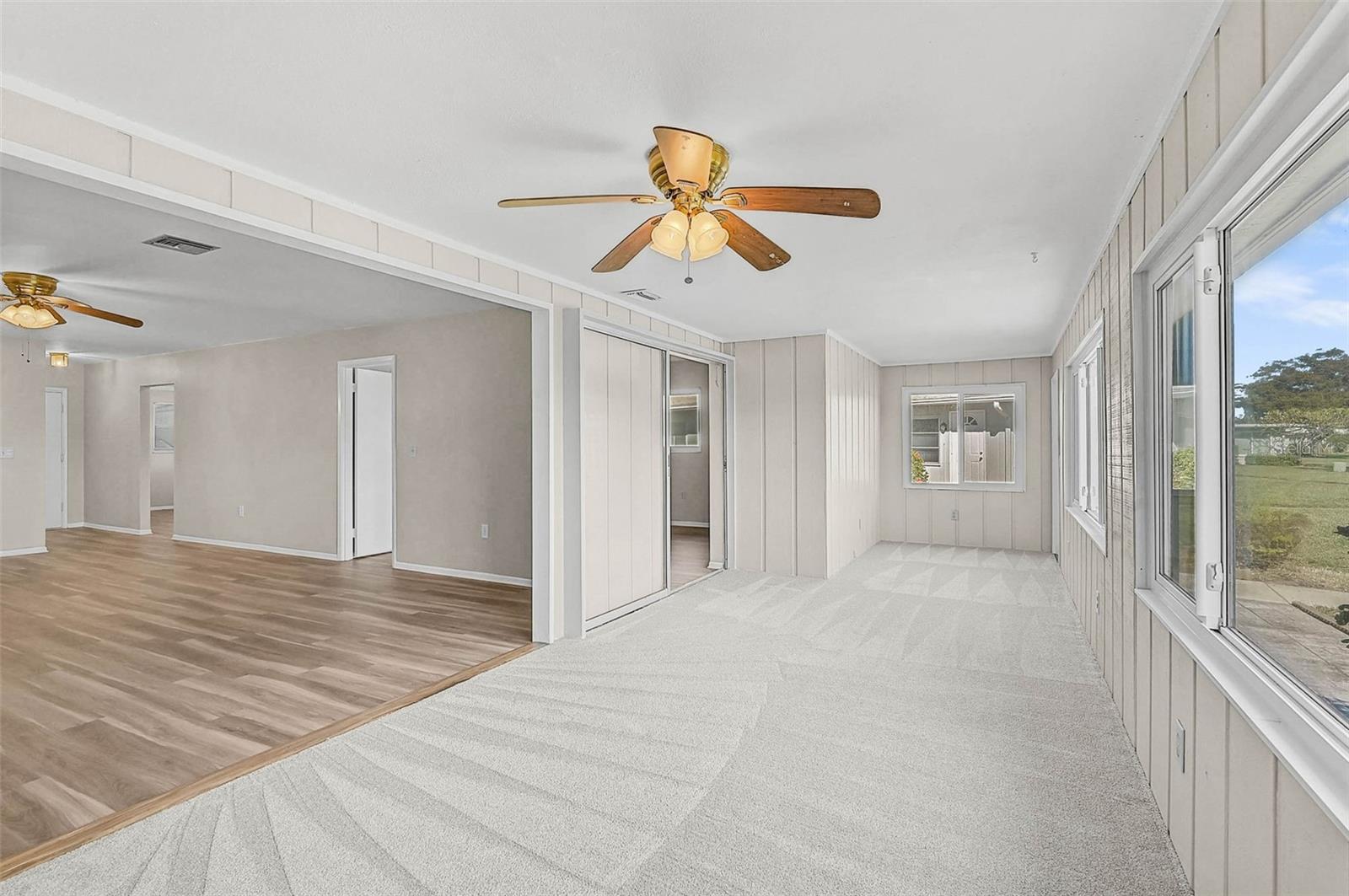 VILLAGE GREEN OF BRADENTON SEC 3 - Residential