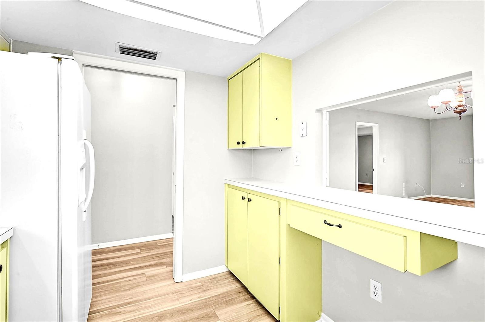 VILLAGE GREEN OF BRADENTON SEC 3 - Residential