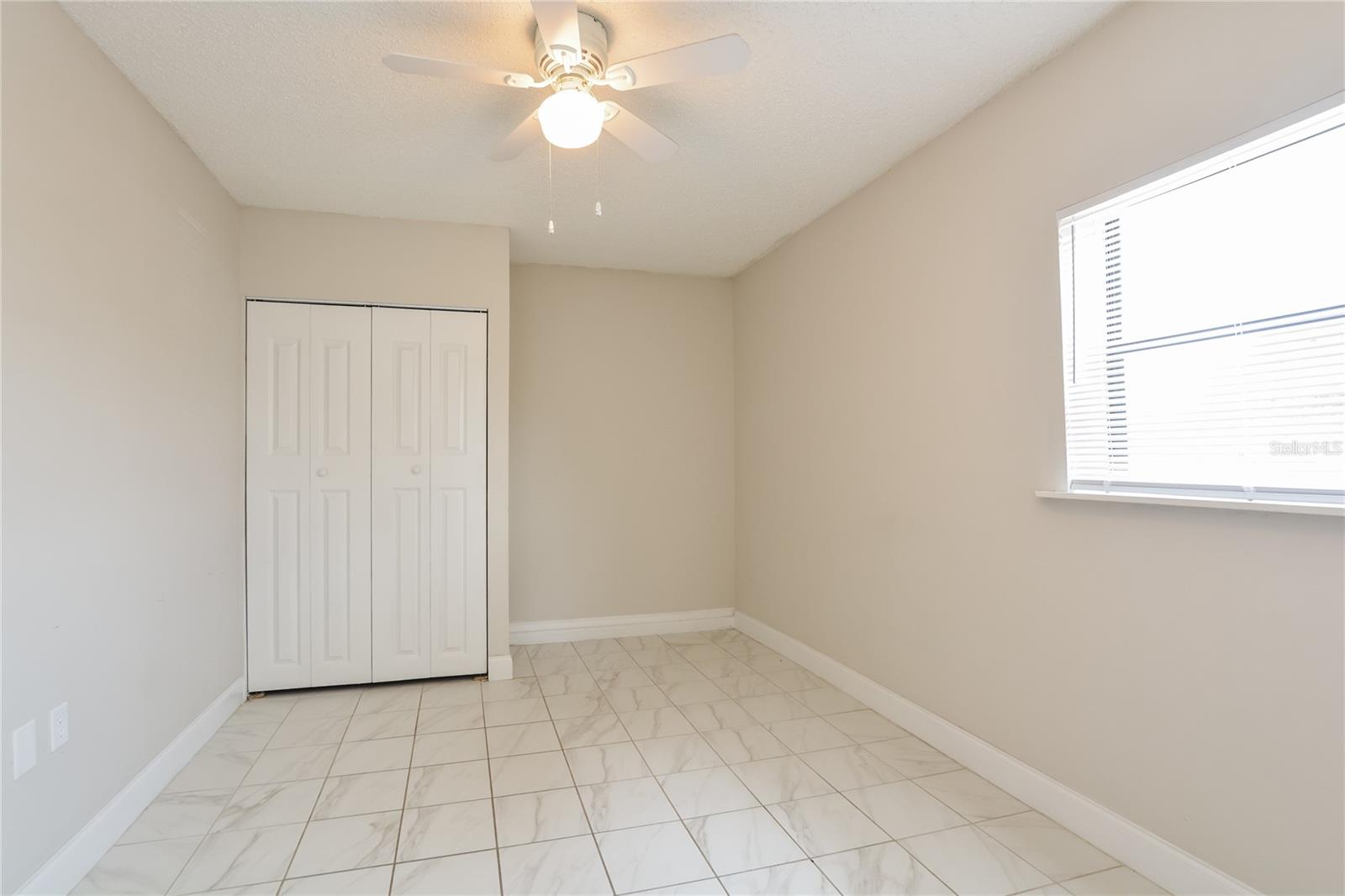 DELTONA LAKES UNIT 47 - Residential Lease