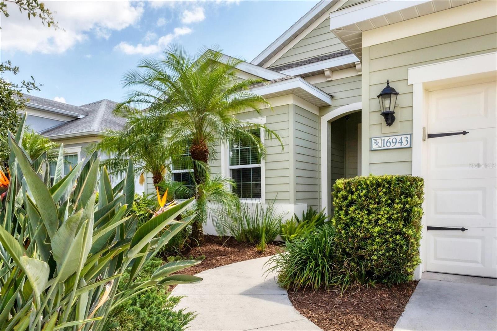 16943 ROSEDOWN GLEN