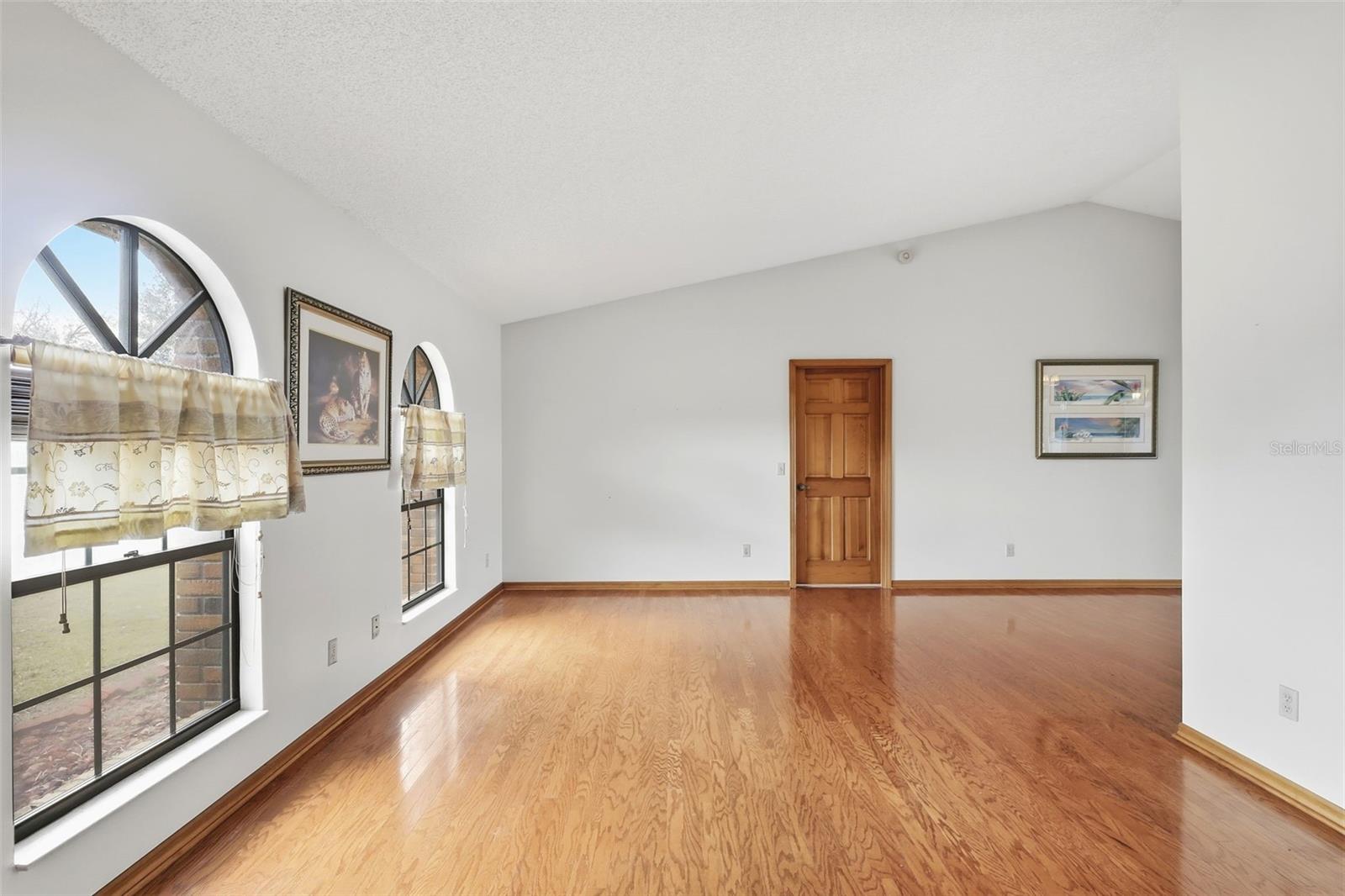 HIDDEN LAKE ESTATES - Residential