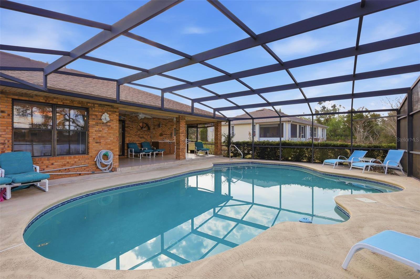 HIDDEN LAKE ESTATES - Residential