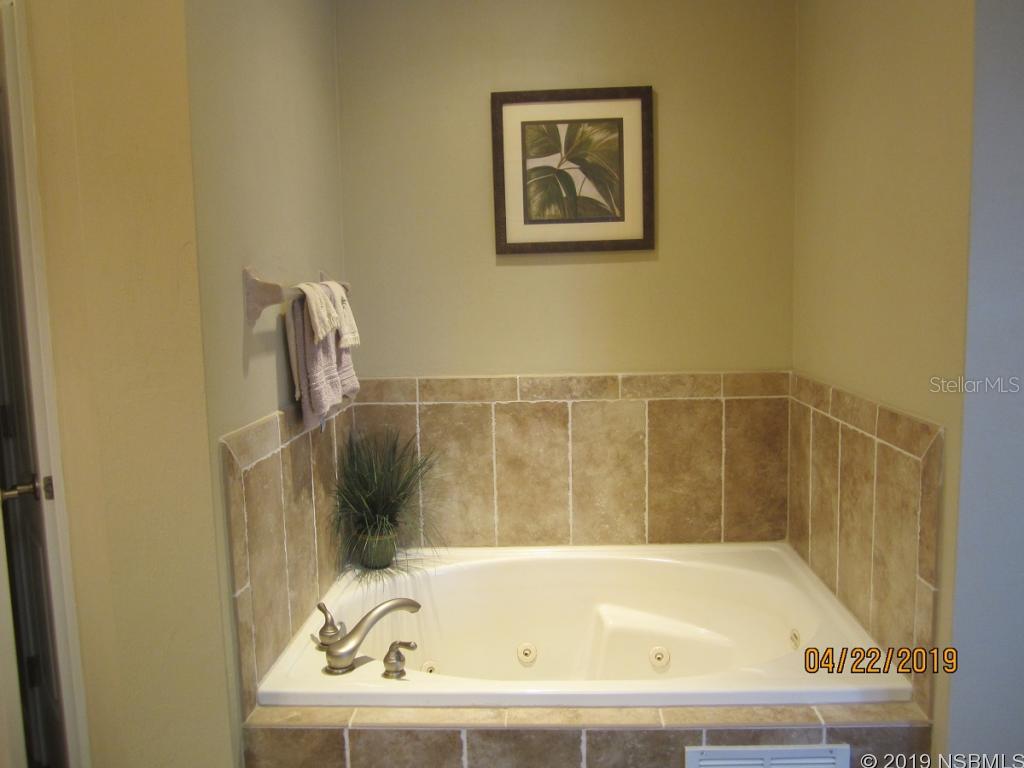 Tuscany Square 01 Condo - Residential Lease