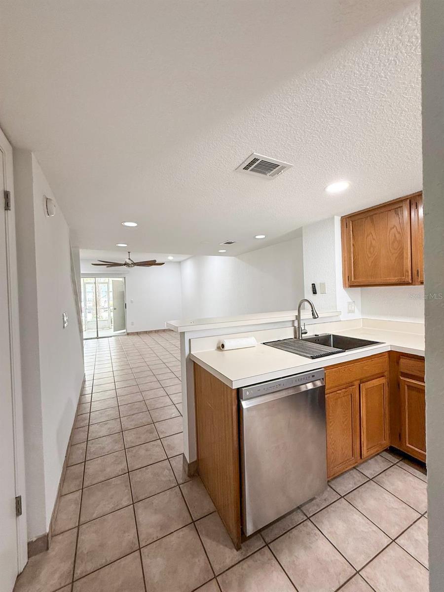 COPPERFIELD TWNHMS - Residential