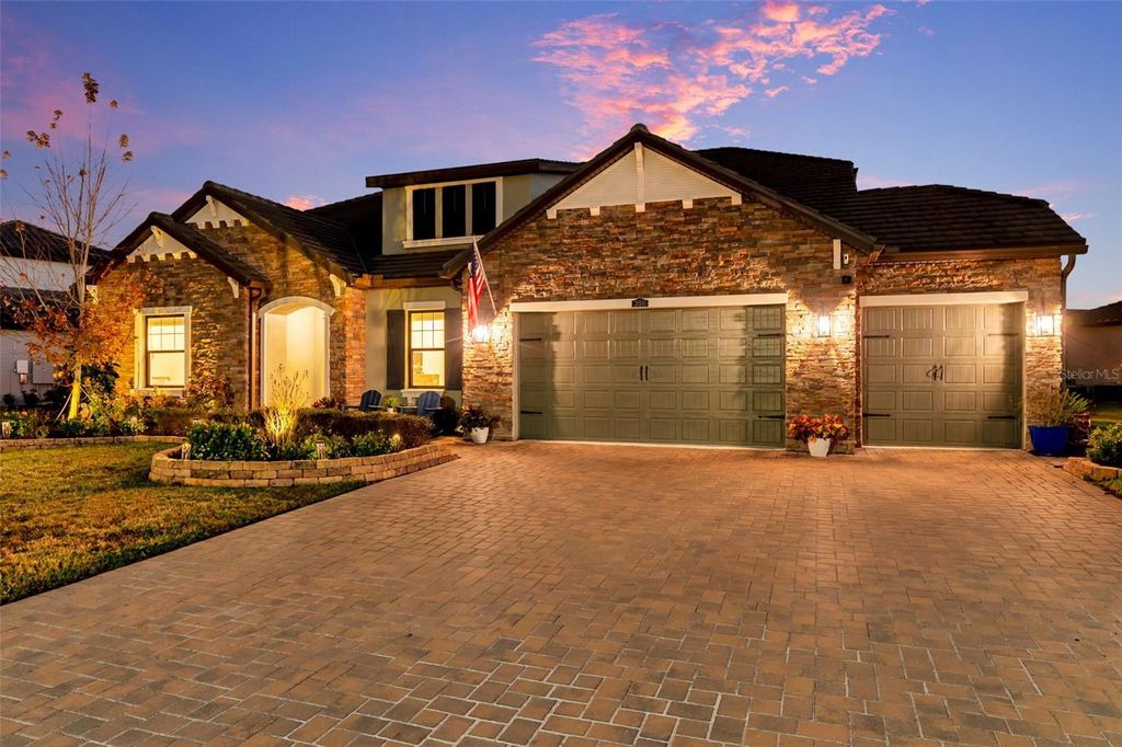 Photo of 28501 Picana Lane, Wesley Chapel, FL 33543 (MLS # TB8466576)