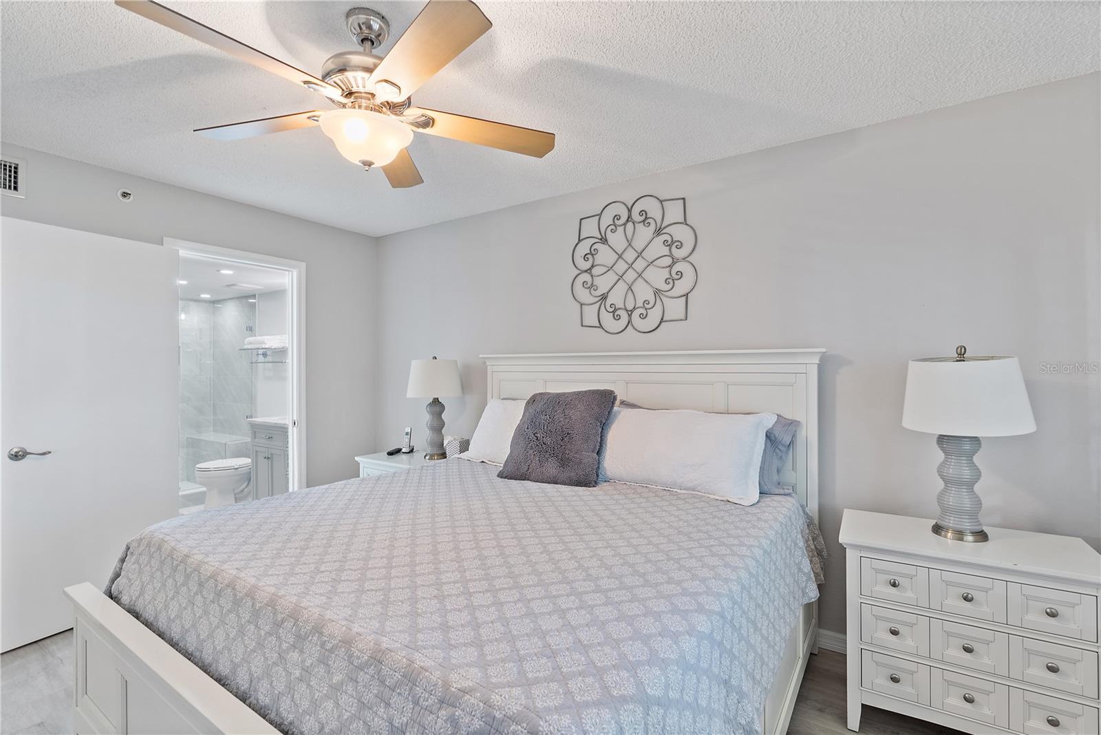 GULF & BAY CLUB BAYSIDE - Residential Lease