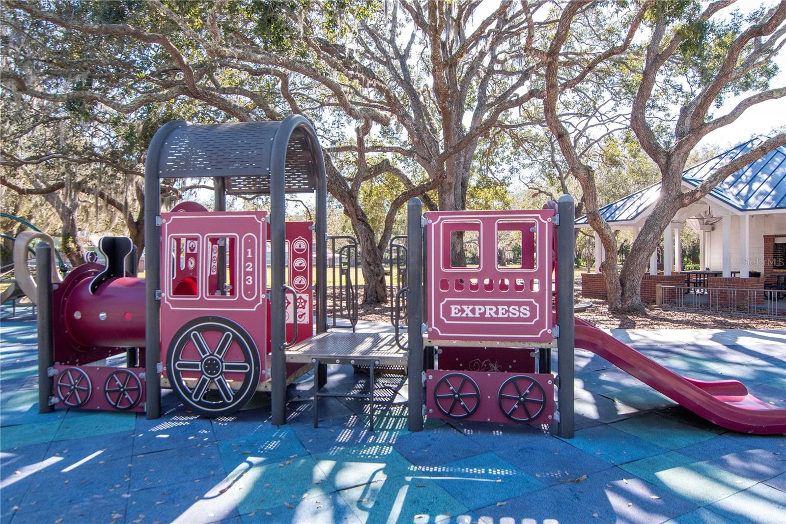 FAIRCREST II A CONDO - Residential