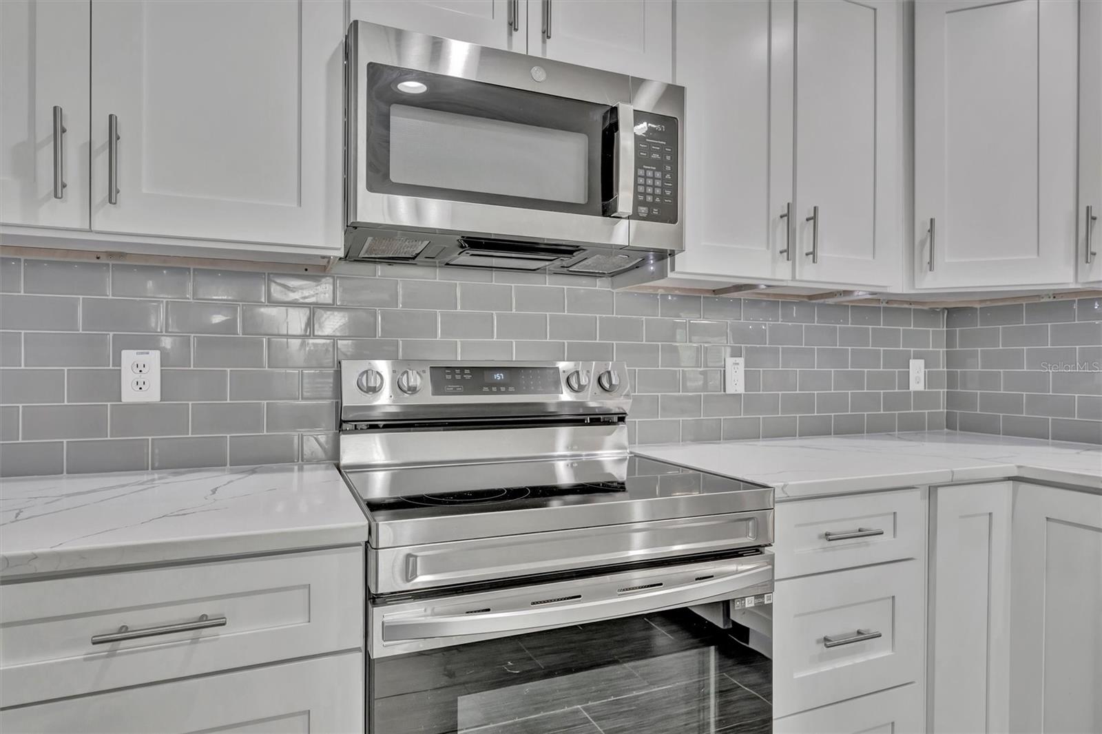 WEDGEWOOD TWNHMS - Residential