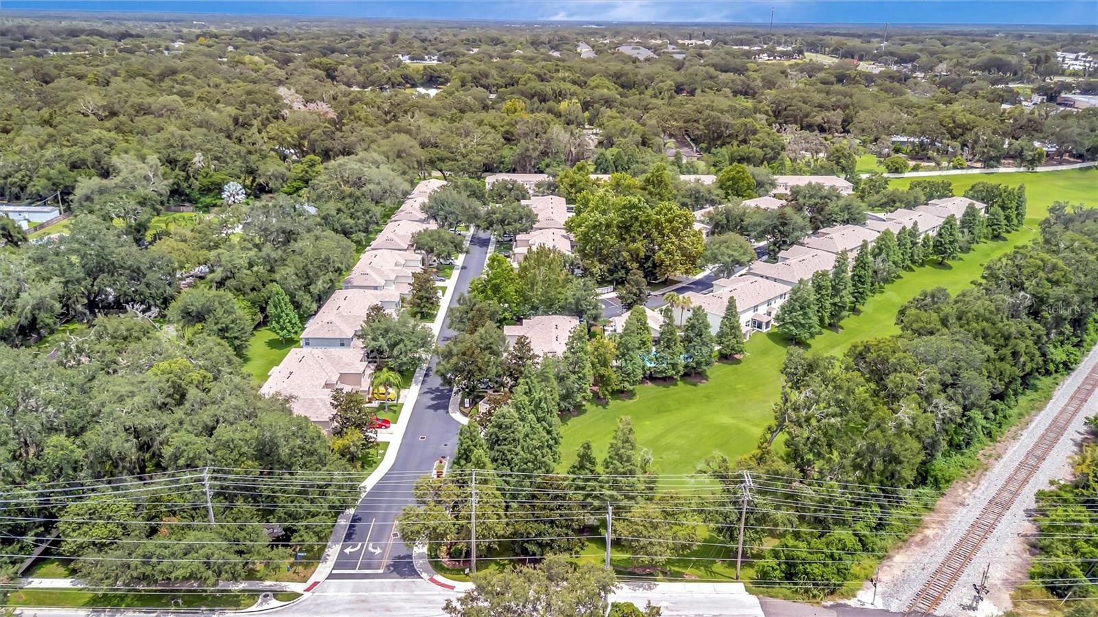 WEDGEWOOD TWNHMS - Residential