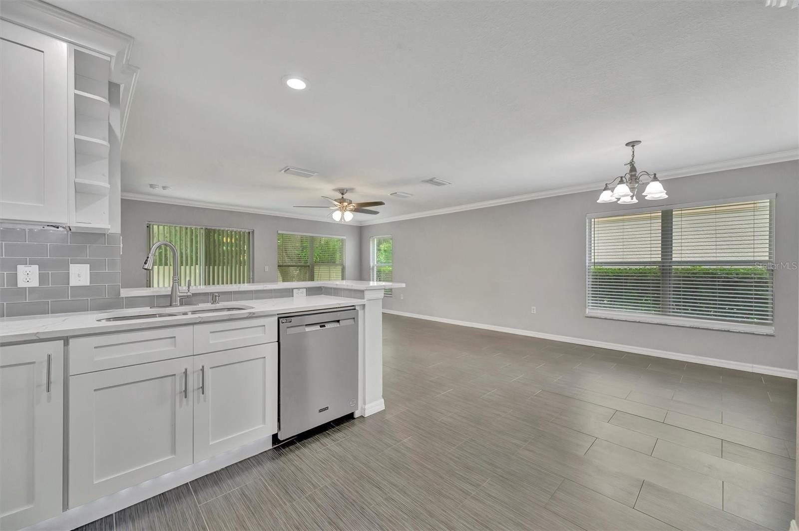 WEDGEWOOD TWNHMS - Residential