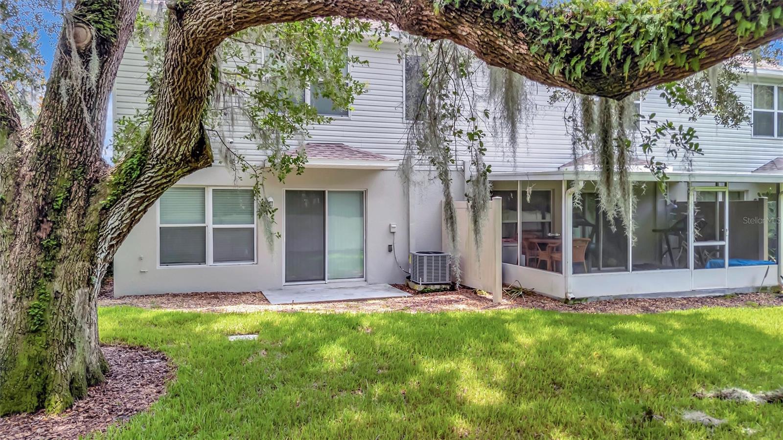 WEDGEWOOD TWNHMS - Residential