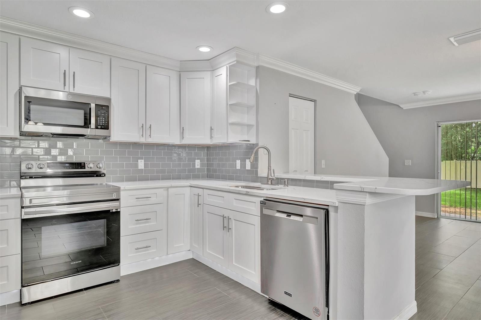 WEDGEWOOD TWNHMS - Residential