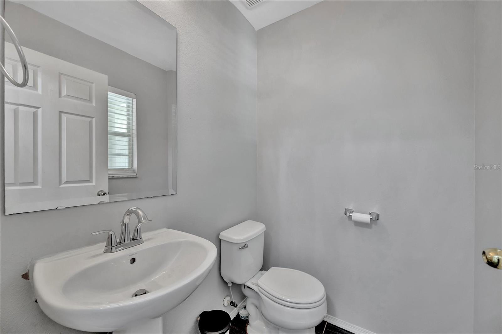 WEDGEWOOD TWNHMS - Residential