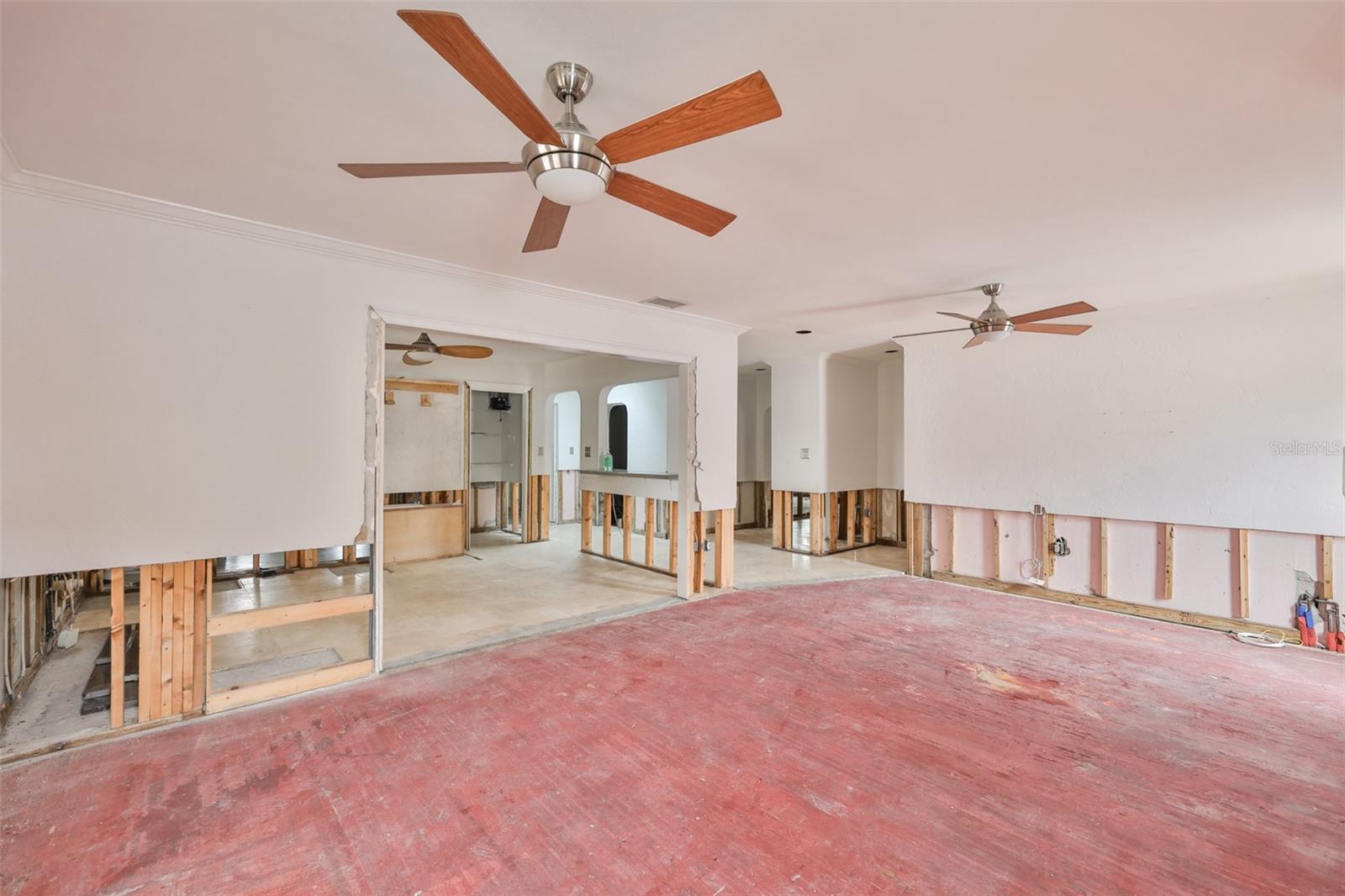 SNELL ISLE BRIGHTBAY - Residential