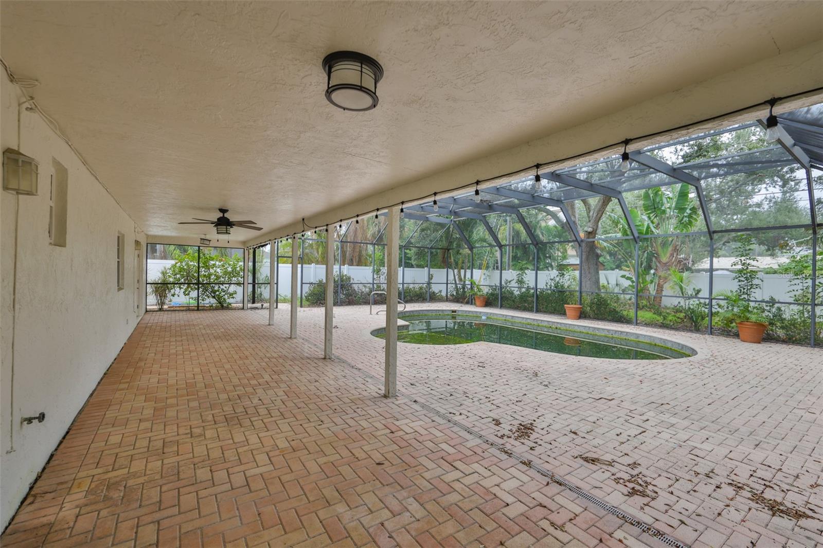 SNELL ISLE BRIGHTBAY - Residential