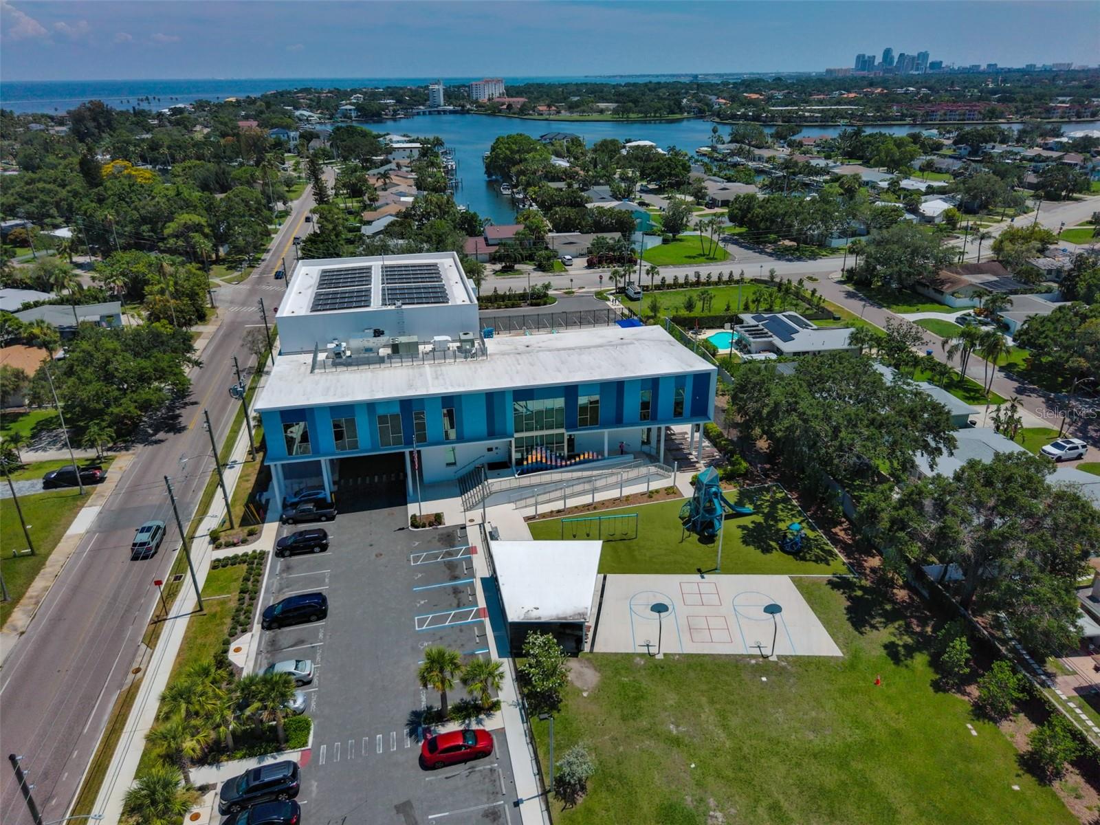 SNELL ISLE BRIGHTBAY - Residential