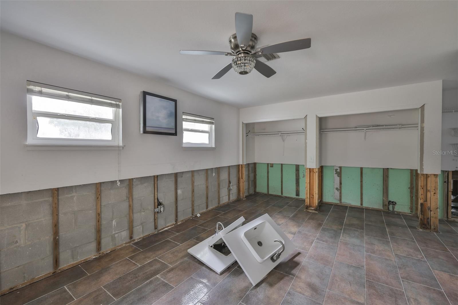 SNELL ISLE BRIGHTBAY - Residential