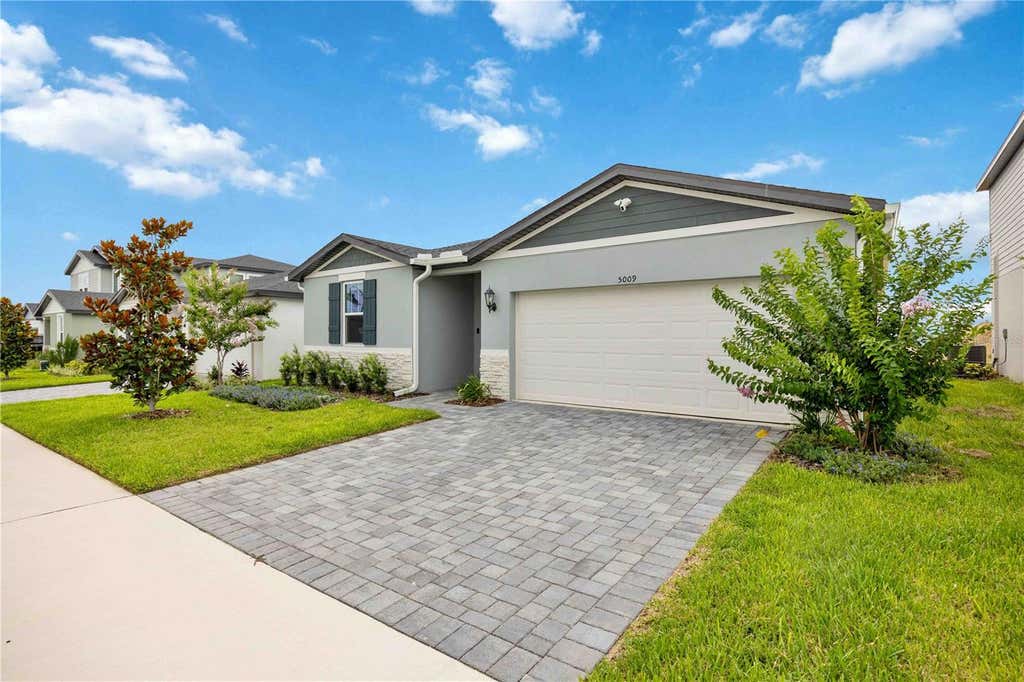 Photo of 5009 Katrina Drive, Haines City, FL 33844 (MLS # O6397648)