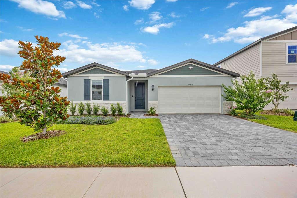 Photo of 5009 Katrina Drive, Haines City, FL 33844 (MLS # O6397648)