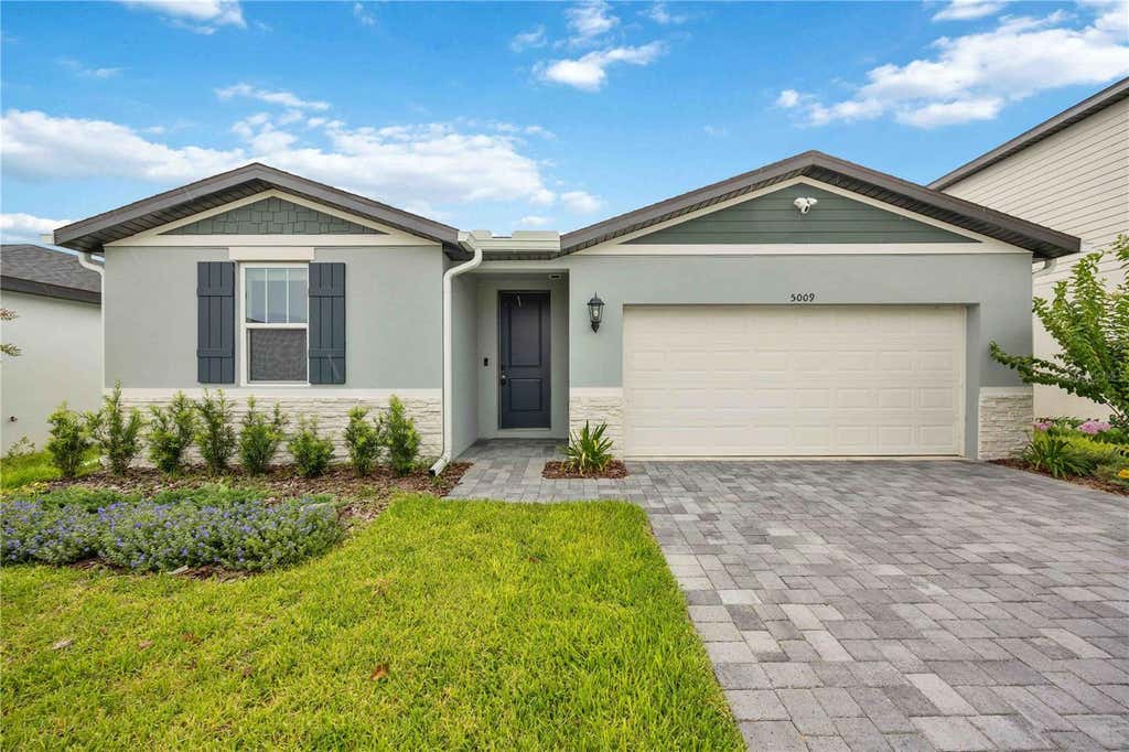 Photo of 5009 Katrina Drive, Haines City, FL 33844 (MLS # O6397648)