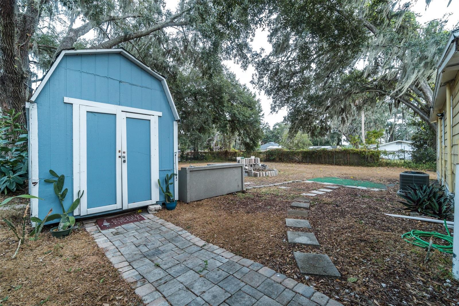 HANCOCK SUB OF RIVER V - Residential