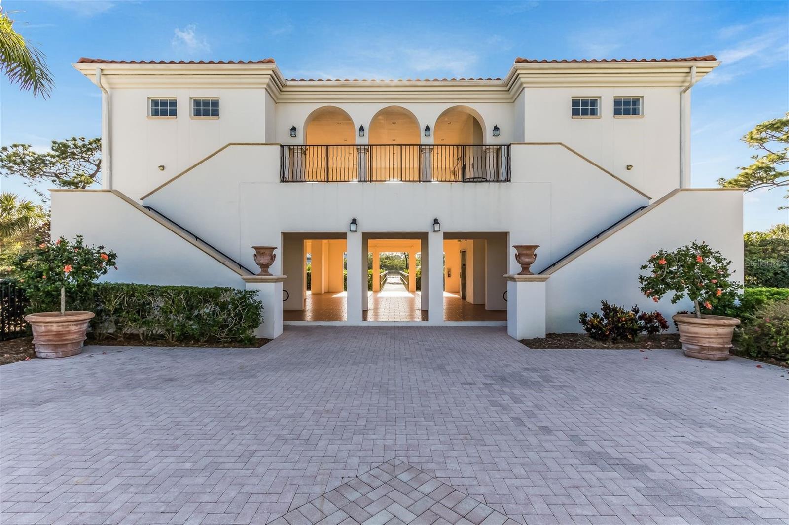 HACIENDA DEL MAR - Residential