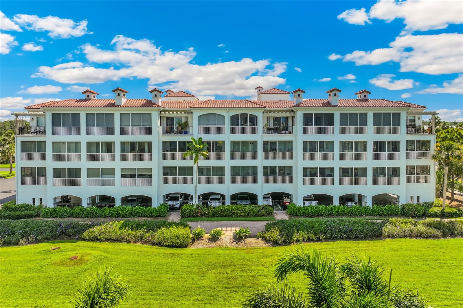 HACIENDA DEL MAR - Residential
