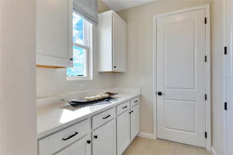 Tiny photo for 3641 Sublett Loop, Tavares, FL 32778 (MLS # S5153391)