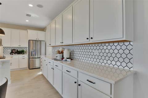 Tiny photo for 3641 Sublett Loop, Tavares, FL 32778 (MLS # S5153391)