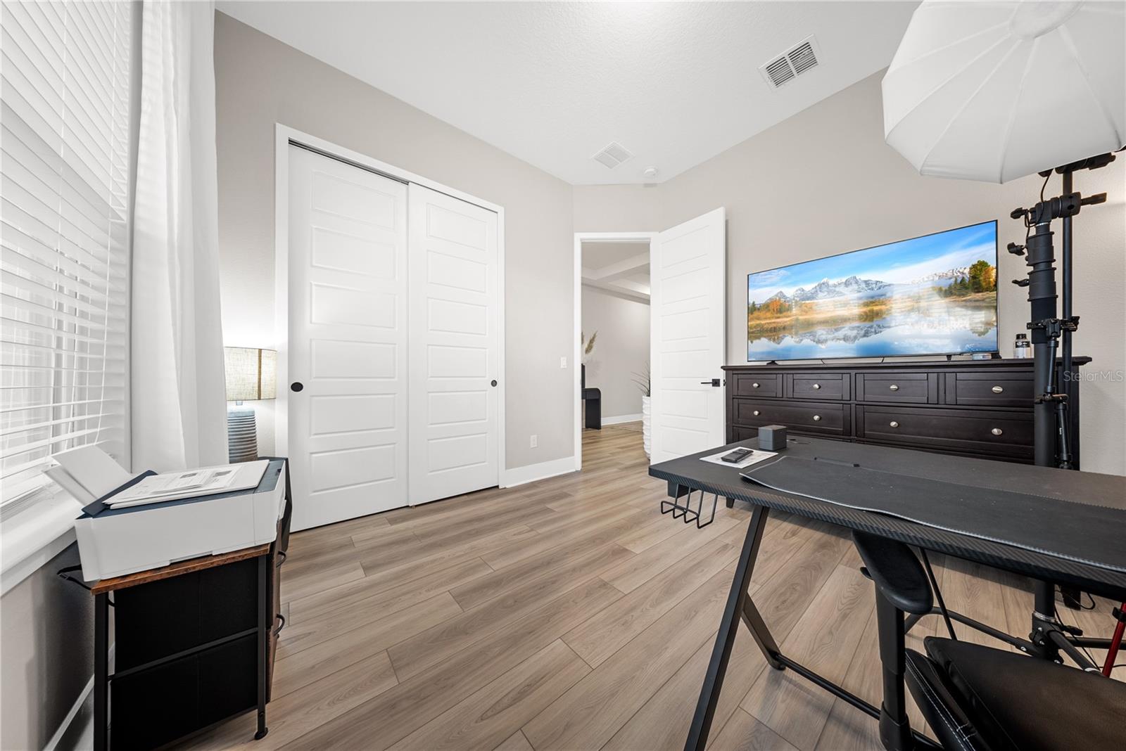 SILVERLEAF RESERVE/HAMLIN PH 2 - Residential Lease