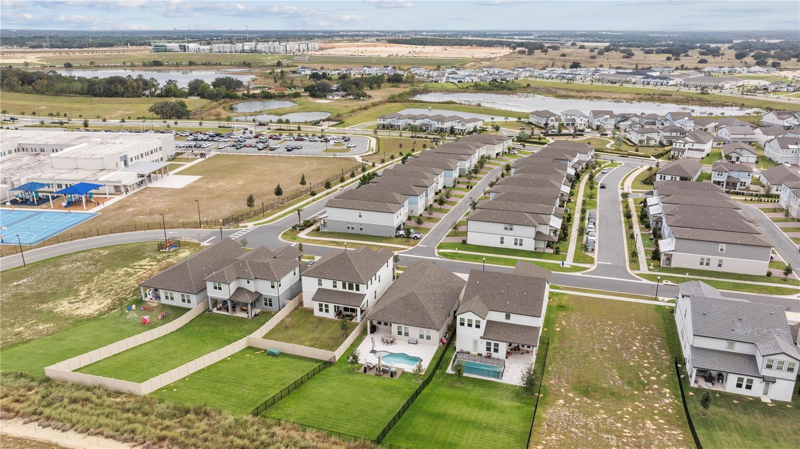 SILVERLEAF RESERVE/HAMLIN PH 2 - Residential Lease