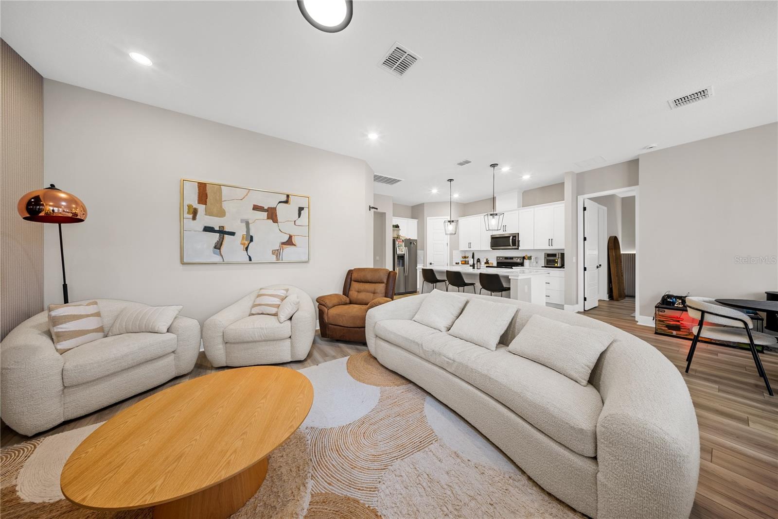 SILVERLEAF RESERVE/HAMLIN PH 2 - Residential Lease