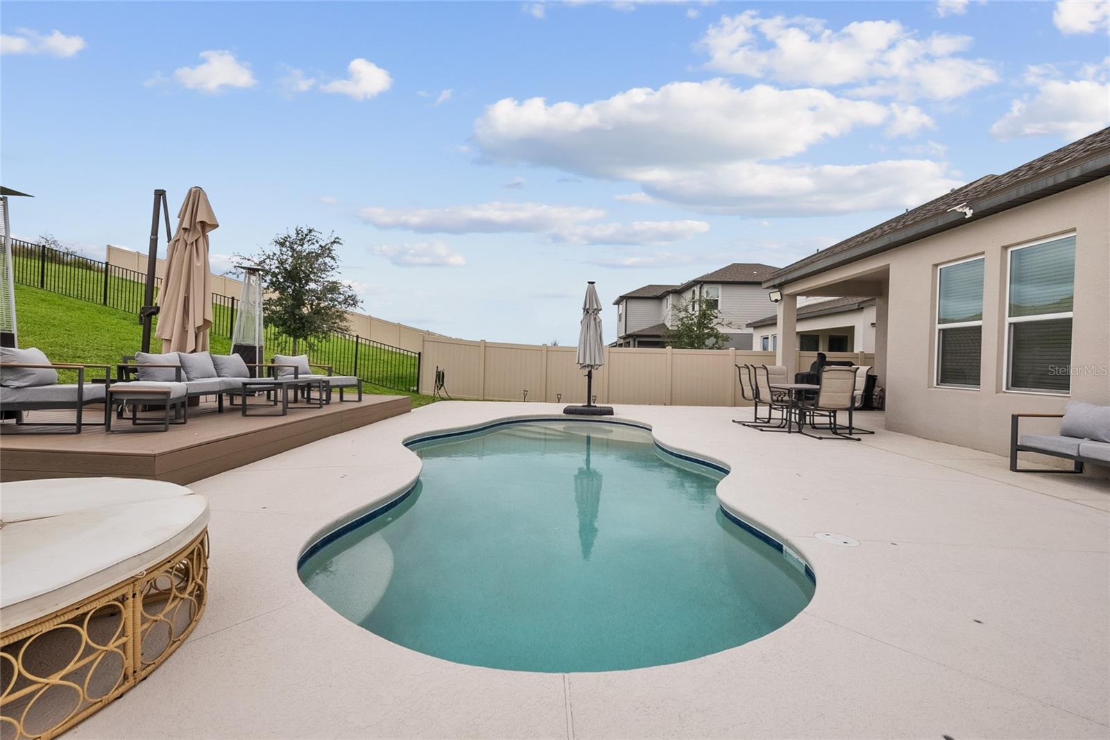 SILVERLEAF RESERVE/HAMLIN PH 2 - Residential Lease