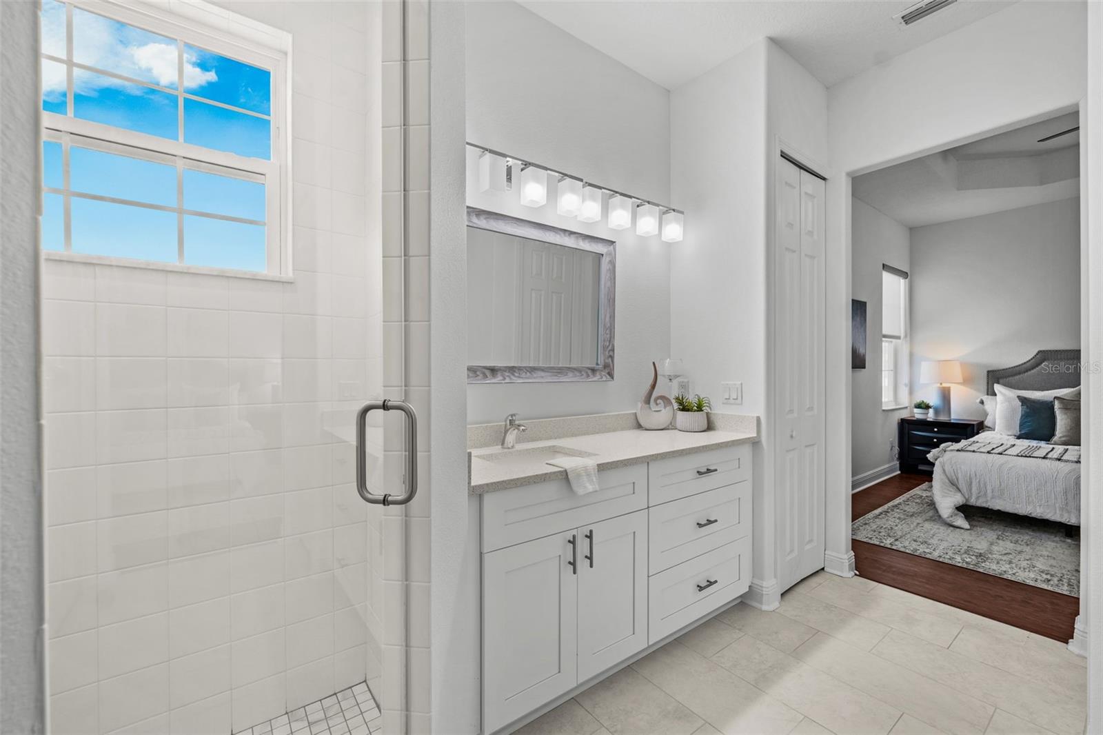 WATERS EDGE - Residential