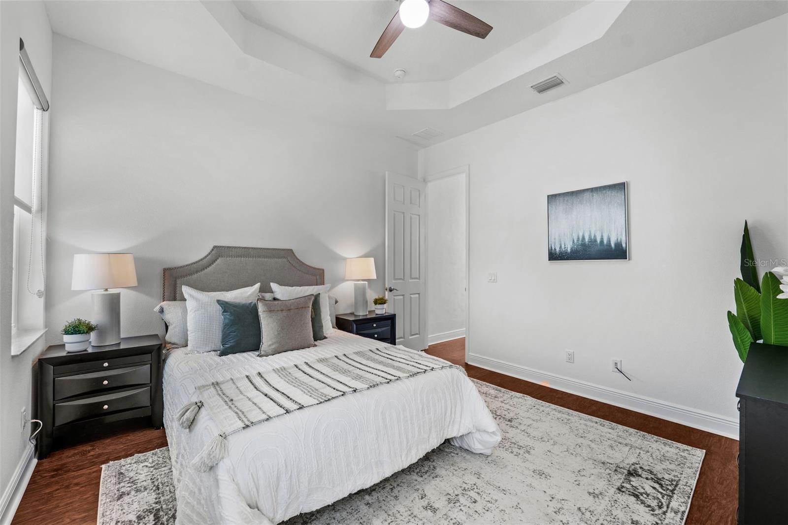 WATERS EDGE - Residential