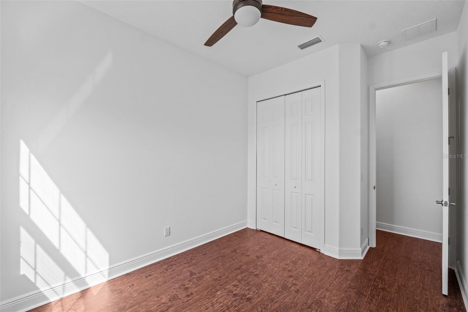 WATERS EDGE - Residential