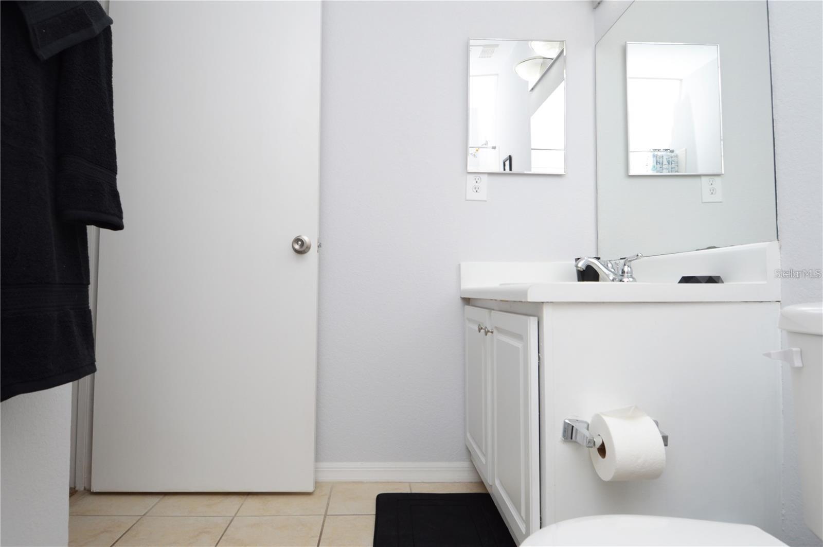 ITOPIA PRIVATE RESIDENCES CONDO - Residential Lease