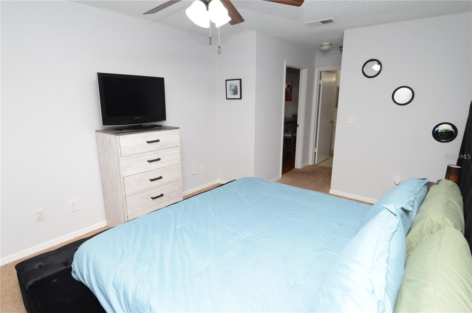 ITOPIA PRIVATE RESIDENCES CONDO - Residential Lease