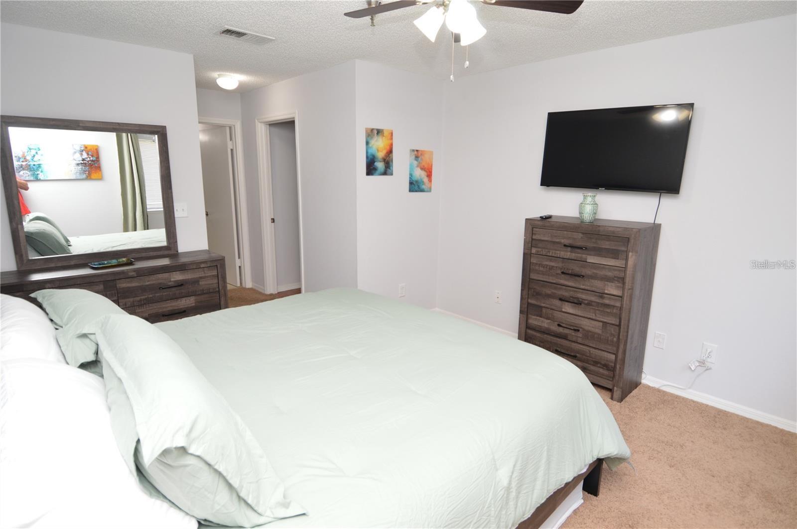 ITOPIA PRIVATE RESIDENCES CONDO - Residential Lease