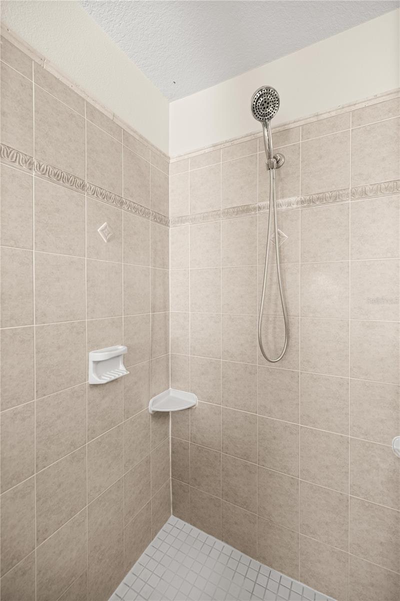 KINGSLAND COUNTRY ESTATE - Residential